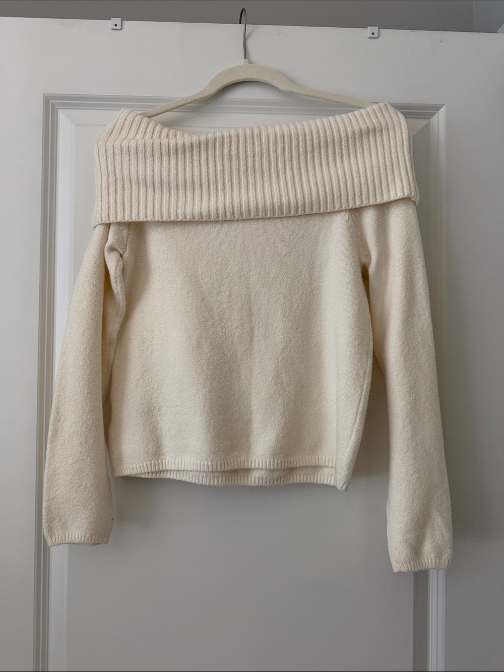 Old Navy Cream Off-the-Shoulder Ribbed Fold-Over Sweater - Picture 3 of 5